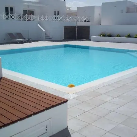 Playa Honda Sleeps 4 Pool Wifi * Playa Honda (Lanzarote)